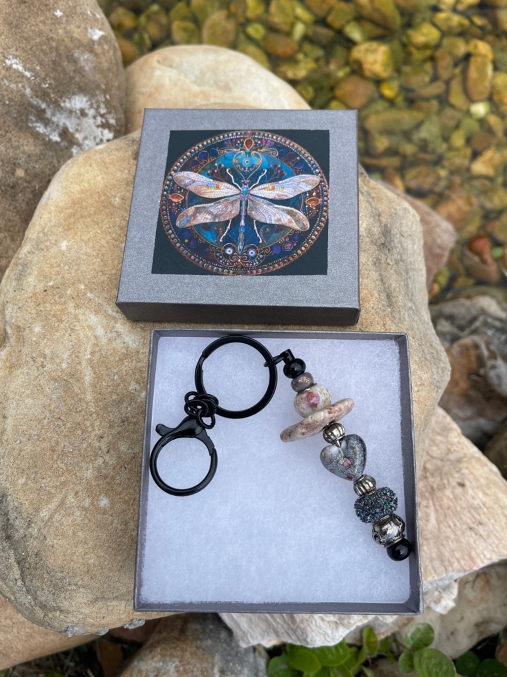 Beaded Heart Keychain in Black and Iridescent Tones